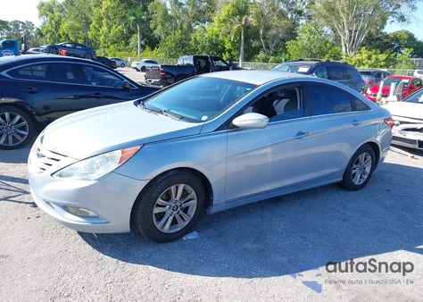 2012 Hyundai Sonata Gls z USA, uszkodzony, nr VIN 5NPEB4AC2CH465855
